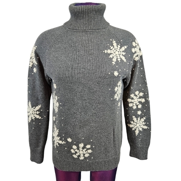 Eddie Bauer Angora‎ Turtleneck Snowflake Embroidered Sweater Size Small Women's - Picture 1 of 8